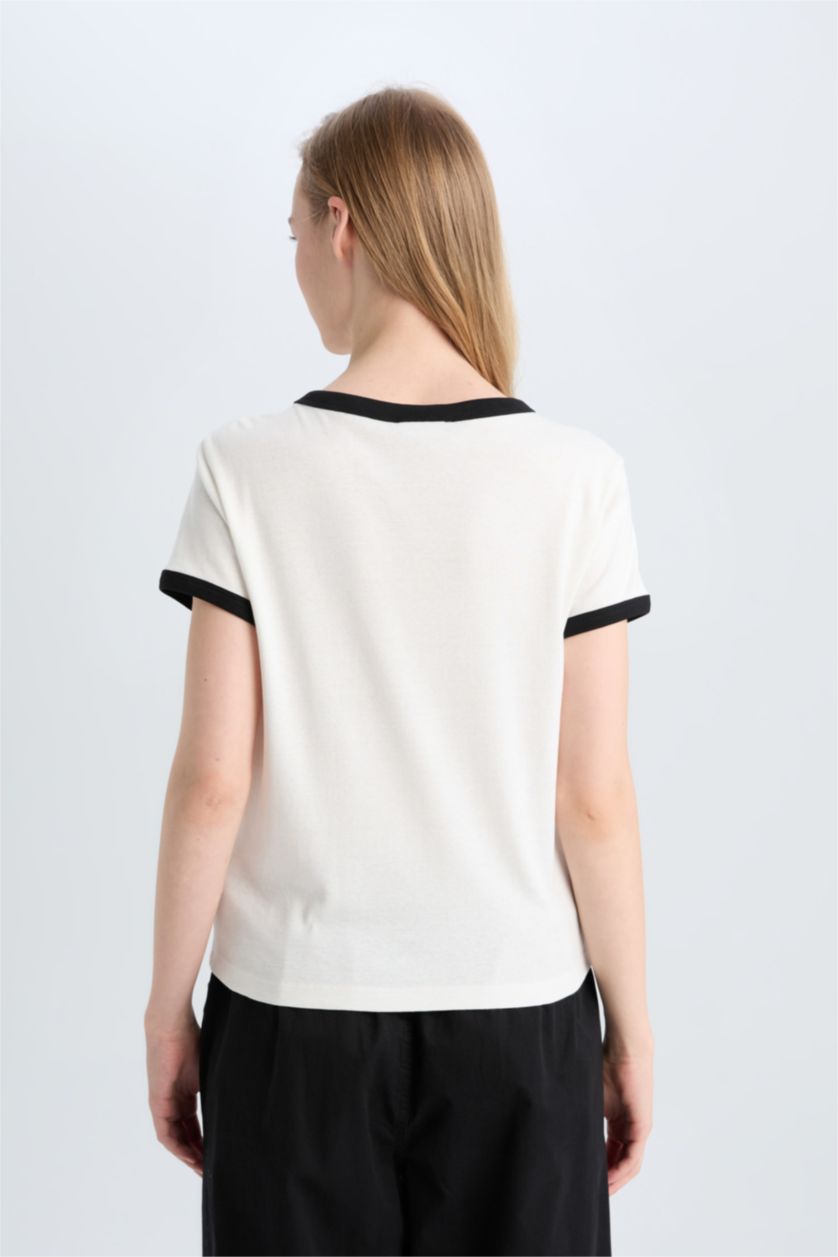 Woman White Regular Fit Ribana Short Sleeve T-Shirt