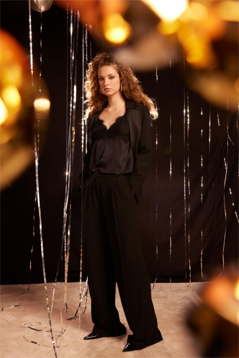 WOMAN Black Sorbe x DeFacto Scoop Neck Lace Satin Blouse