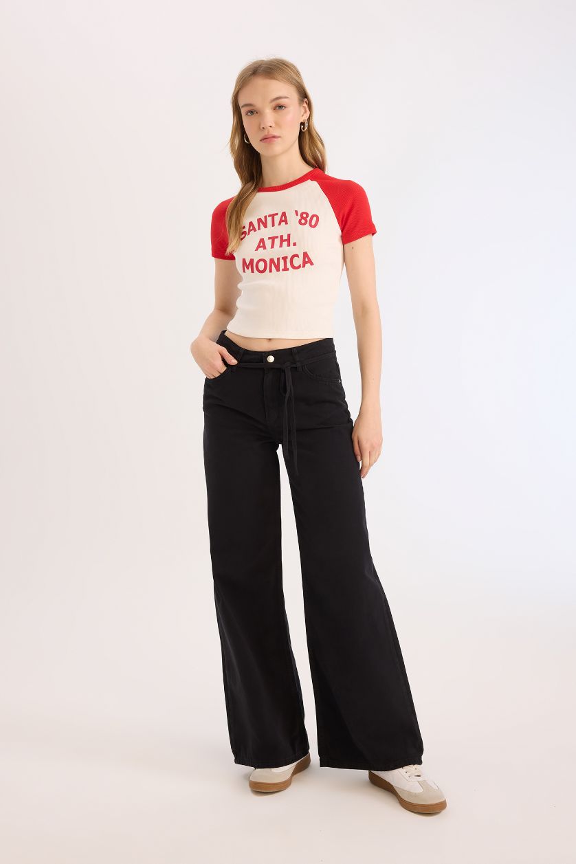 نساء أحمر تيشيرت نص ردن مضلع بياخة مستديرة