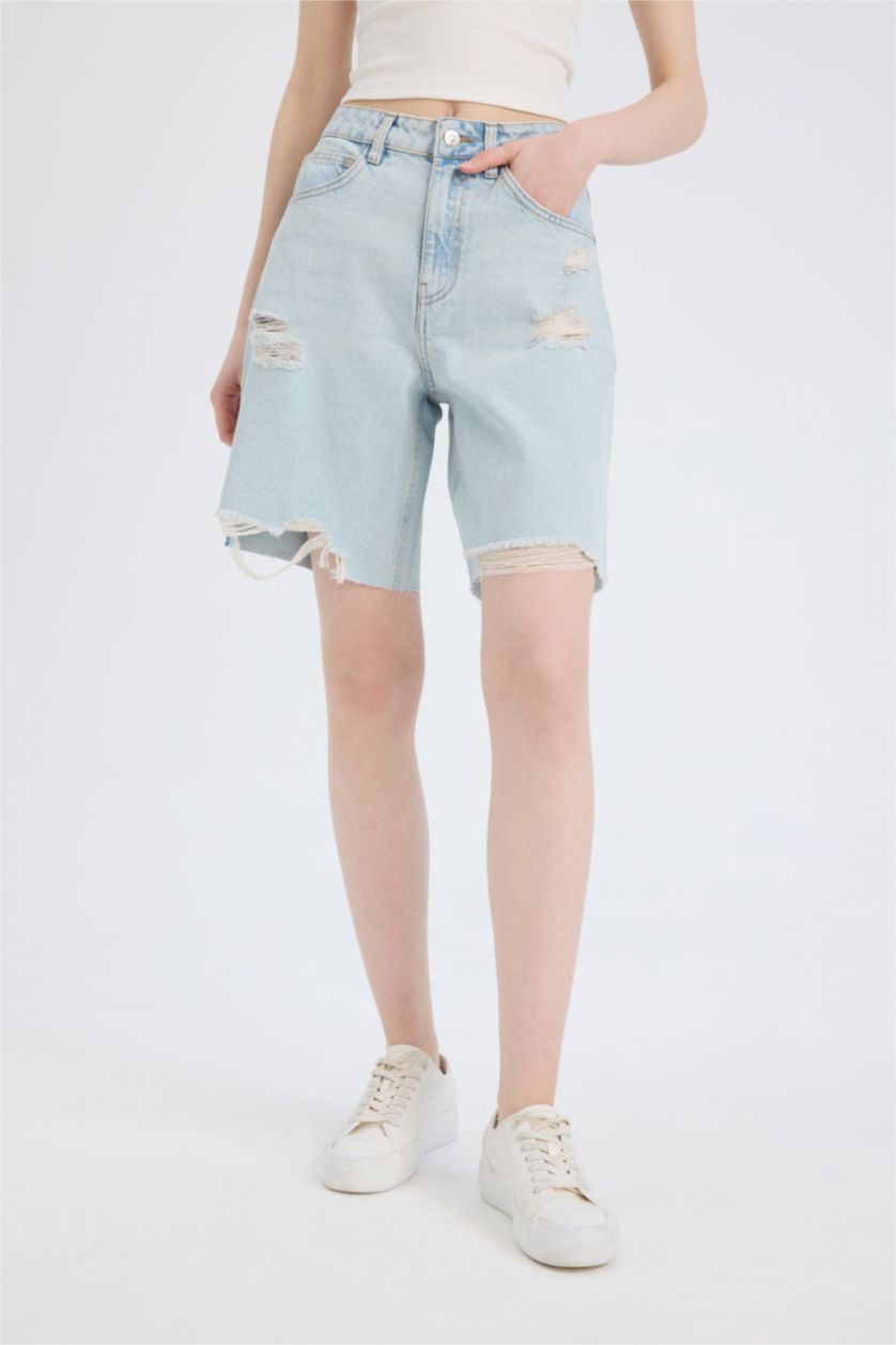 Әйелдерге Ашық Көк Бермуда