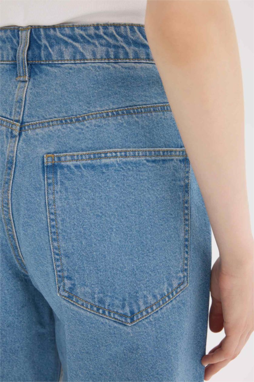 Әйелдерге Көк Бермуда