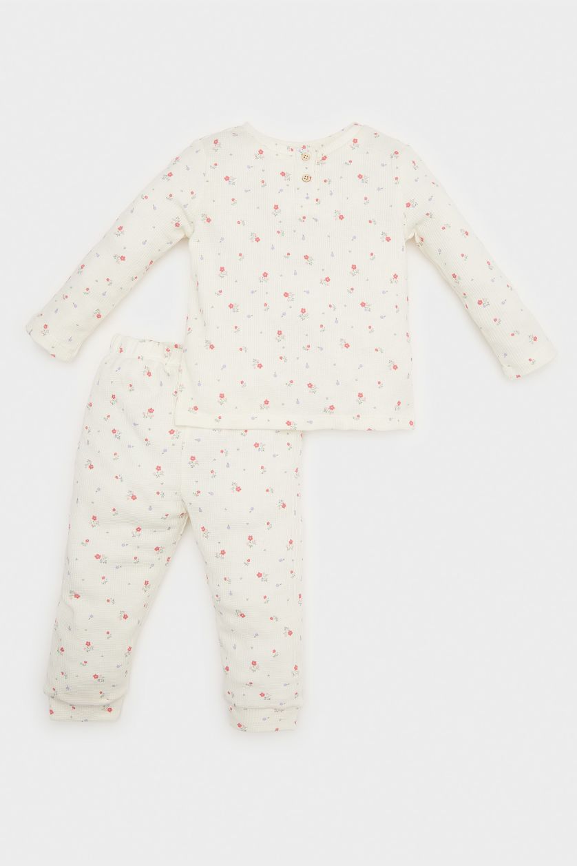 طفلة صغيرة اوف وايت طقم بيجاما بيبي بناتي أبيض فلورال وافل قصة عادية - قطعتين