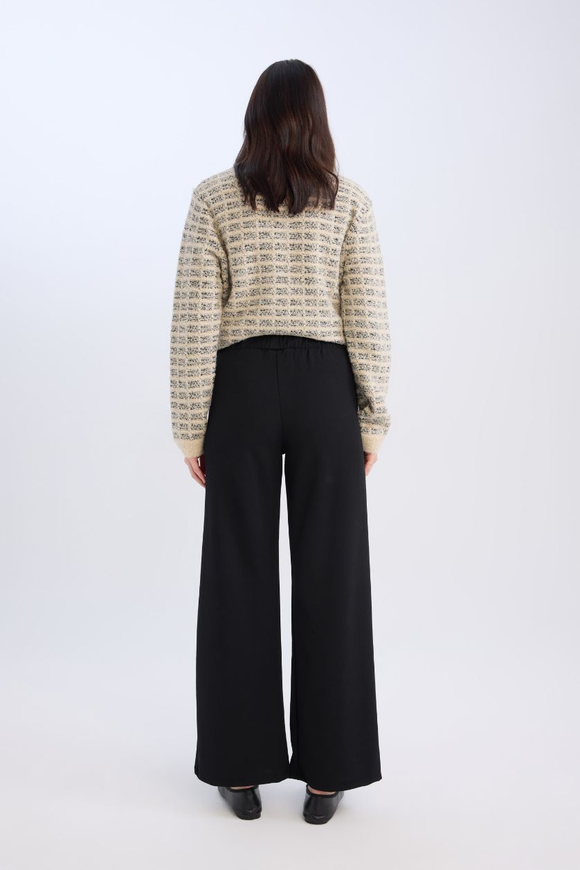 نساء أسود سروال