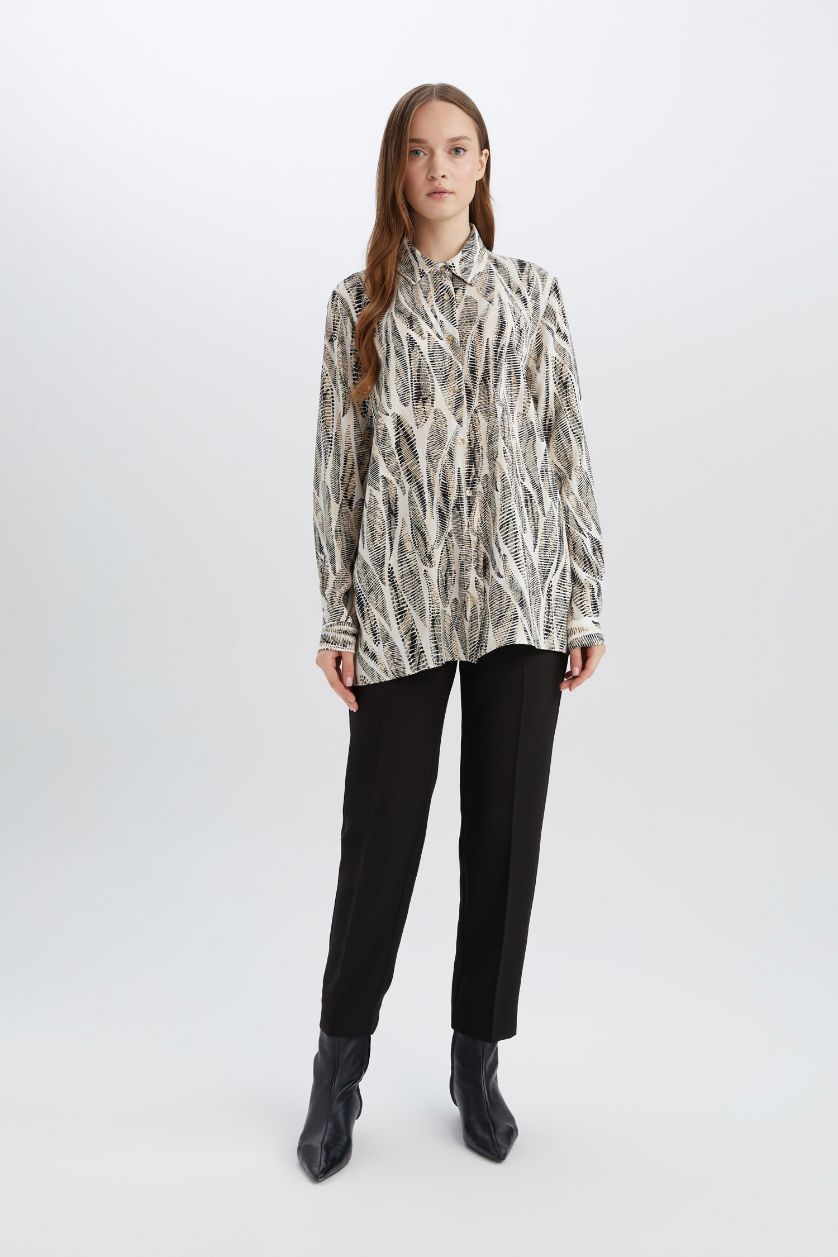 Woman Black Regular Fit Shirt Collar Long Sleeve Tunic