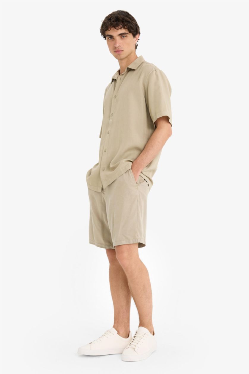 Erkek Açık Haki Relax Fit Tencel Bermuda Şort