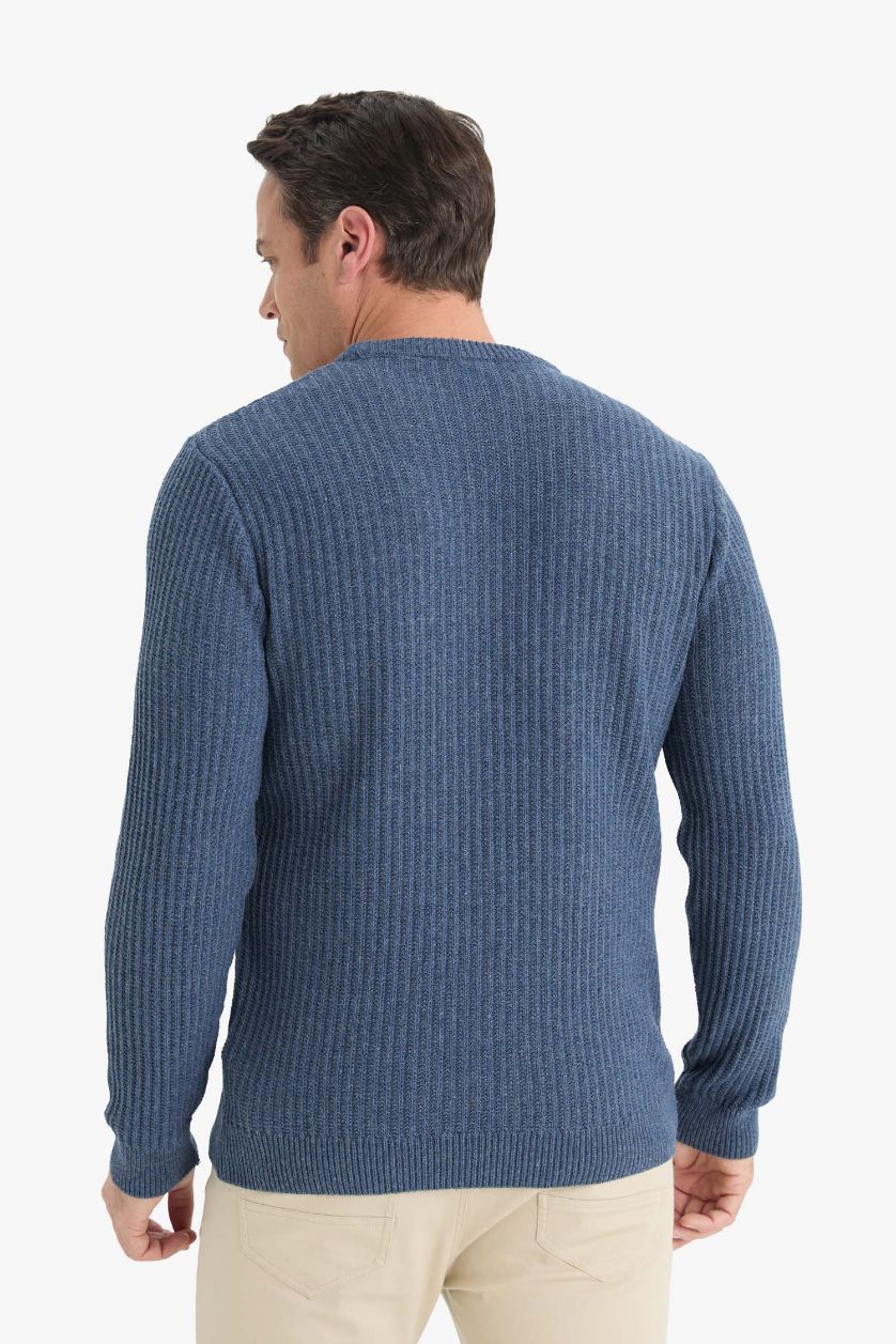 Erkek Açık İndigo Standart Fit Bisiklet Yaka Basic Dokulu Triko Kazak