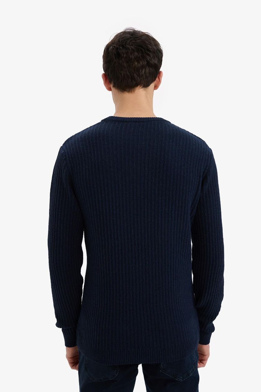 Man NAVY Standard Fit Crew Neck Knitwear Pullover