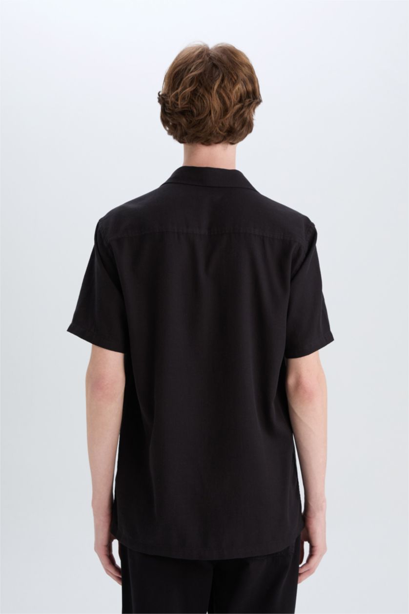 Ерлер қара слим пішімі негізгі Қысқа жеңді жейде