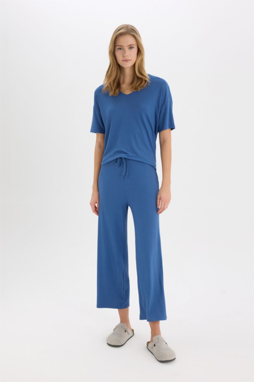 Kadın İndigo Pijama Takımı Fitilli Kaşkorse Kısa Kollu Üst Beli Lastikli Kapri Boy Alt