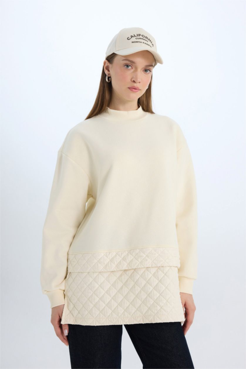 Kadın Ekru Relax Fit Bisiklet Yaka Kapitone İçi Yumuşak Tüylü Kalın Sweatshirt Tunik