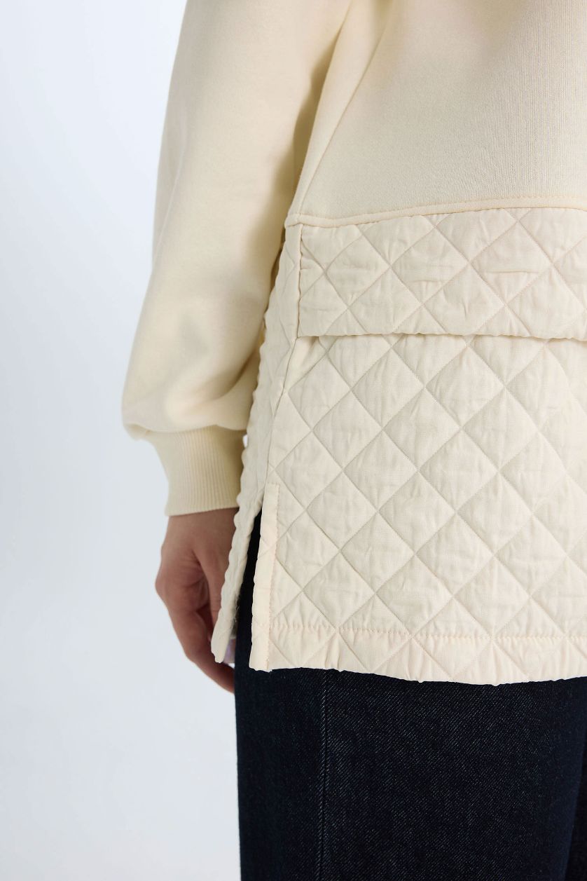 Kadın Ekru Relax Fit Bisiklet Yaka Kapitone İçi Yumuşak Tüylü Kalın Sweatshirt Tunik