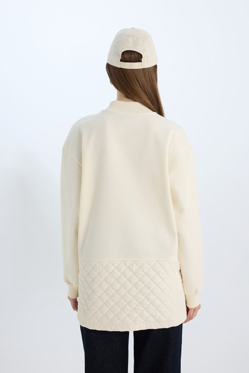 Kadın Ekru Relax Fit Bisiklet Yaka Kapitone İçi Yumuşak Tüylü Kalın Sweatshirt Tunik
