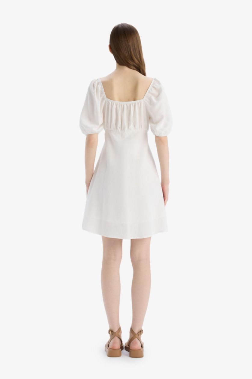 نساء اوف وايت فستان نص كم ميدي من مزيج الكتان بياقة مربعة