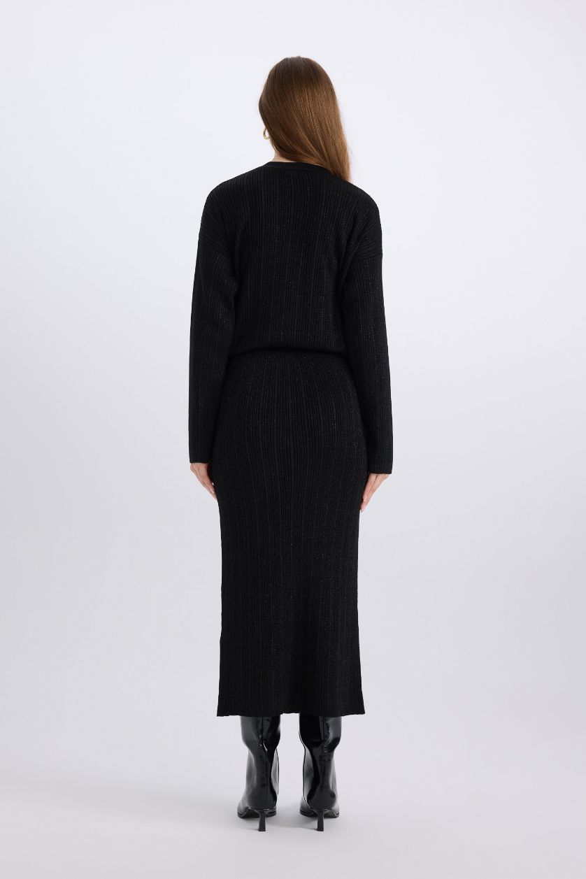 Kadın Siyah Regular Fit Basic Düz Maxi Triko Etek