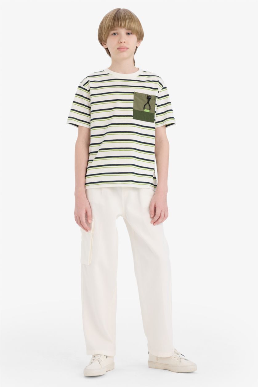 Erkek Çocuk - Genç Erkek Ekru Bisiklet Yaka Çizgili Cep Detaylı Kısa Kollu Tişört Erkek Çocuk