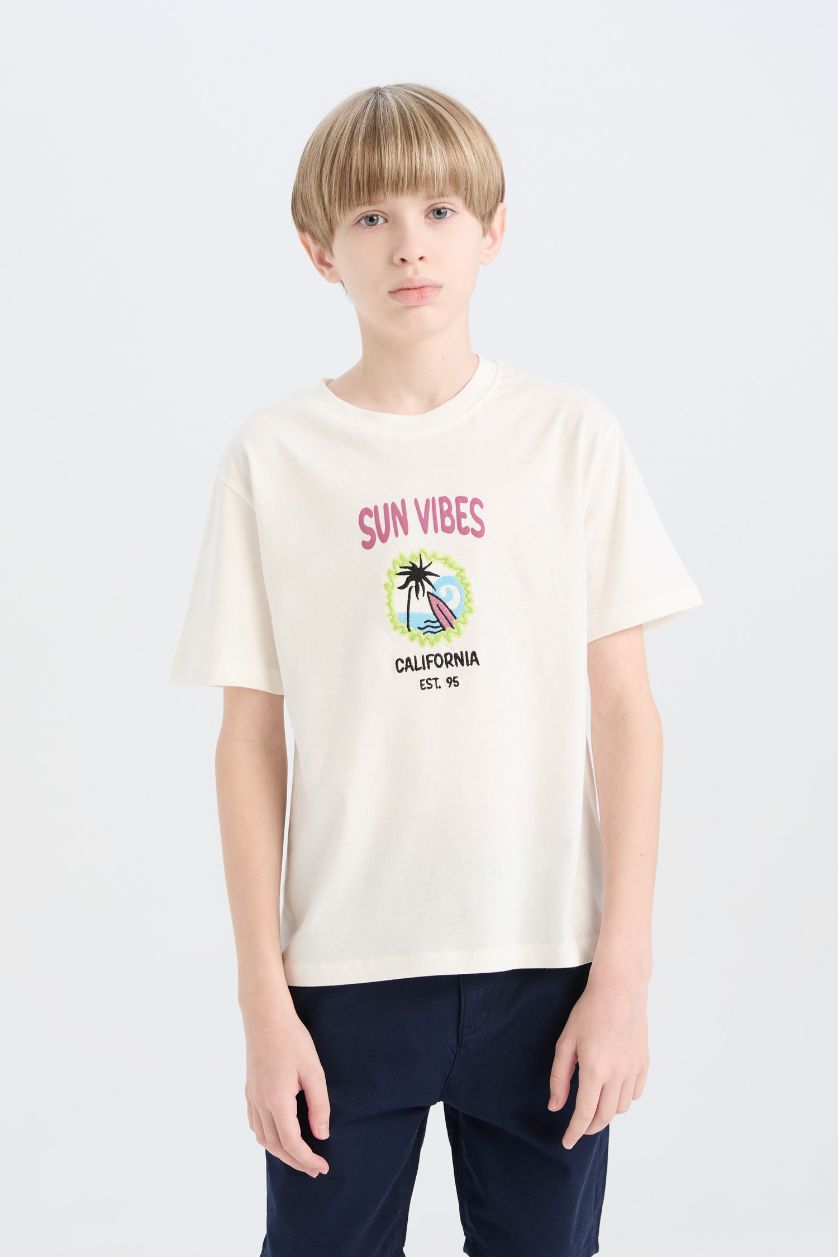 Erkek Çocuk - Genç Erkek Kırık Beyaz Bisiklet Yaka Sırt Baskılı Kısa Kollu Tişört Erkek Çocuk