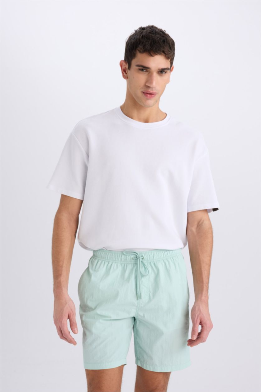 Erkek Mint Regular Fıt File Astarlı Diz Üstü Deniz Şortu
