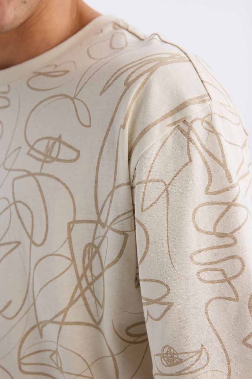 MAN Ecru Boxy Fit Crew Neck Printed Short Sleeve T-Shirt