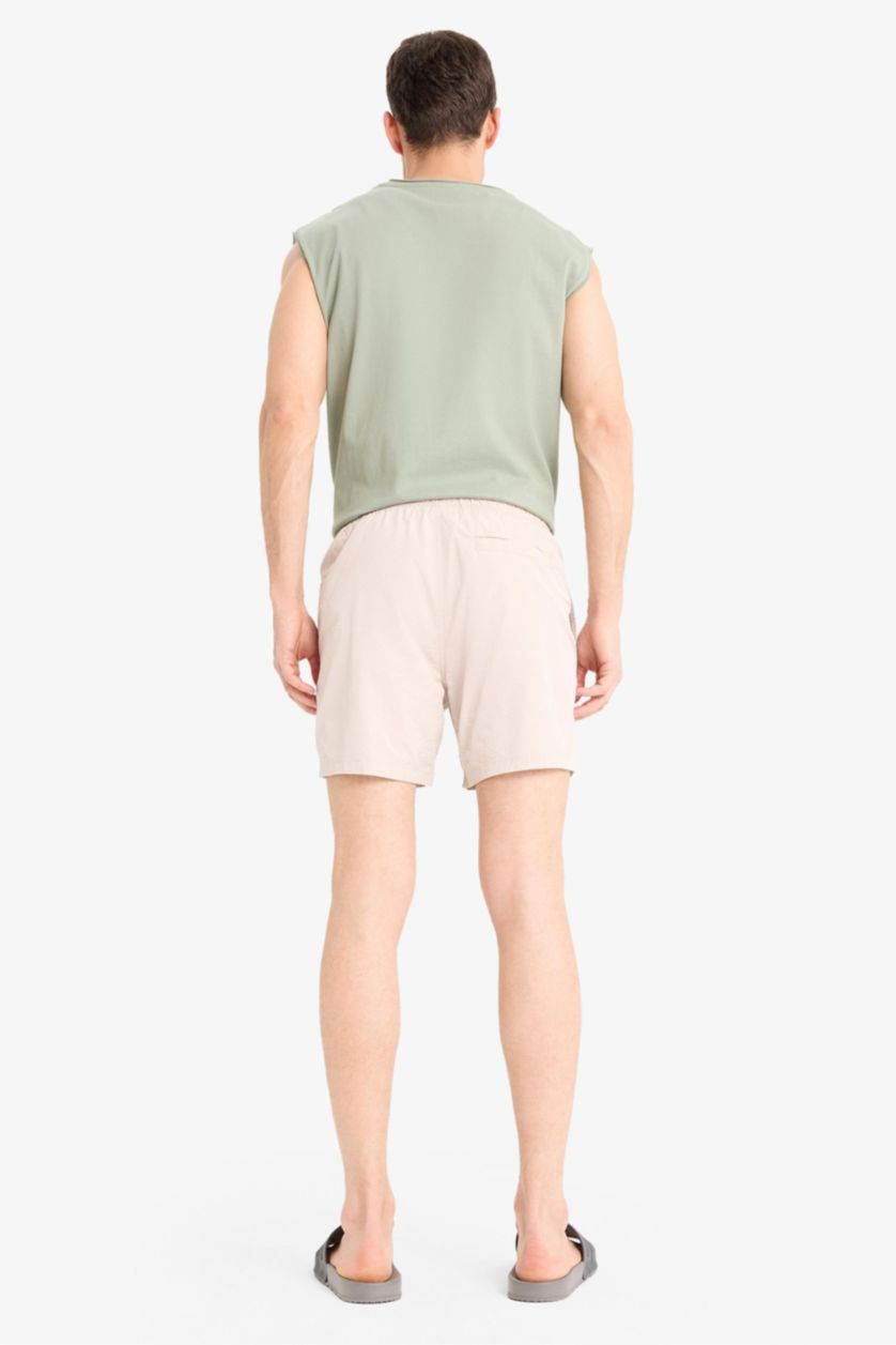 رجال اللون الرملي شورت بحر قصير ببطانة شبكية