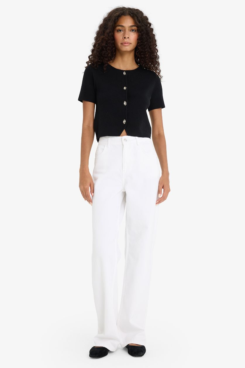 Woman Black Regular Fit Crew Neck Knitwear Cardigan