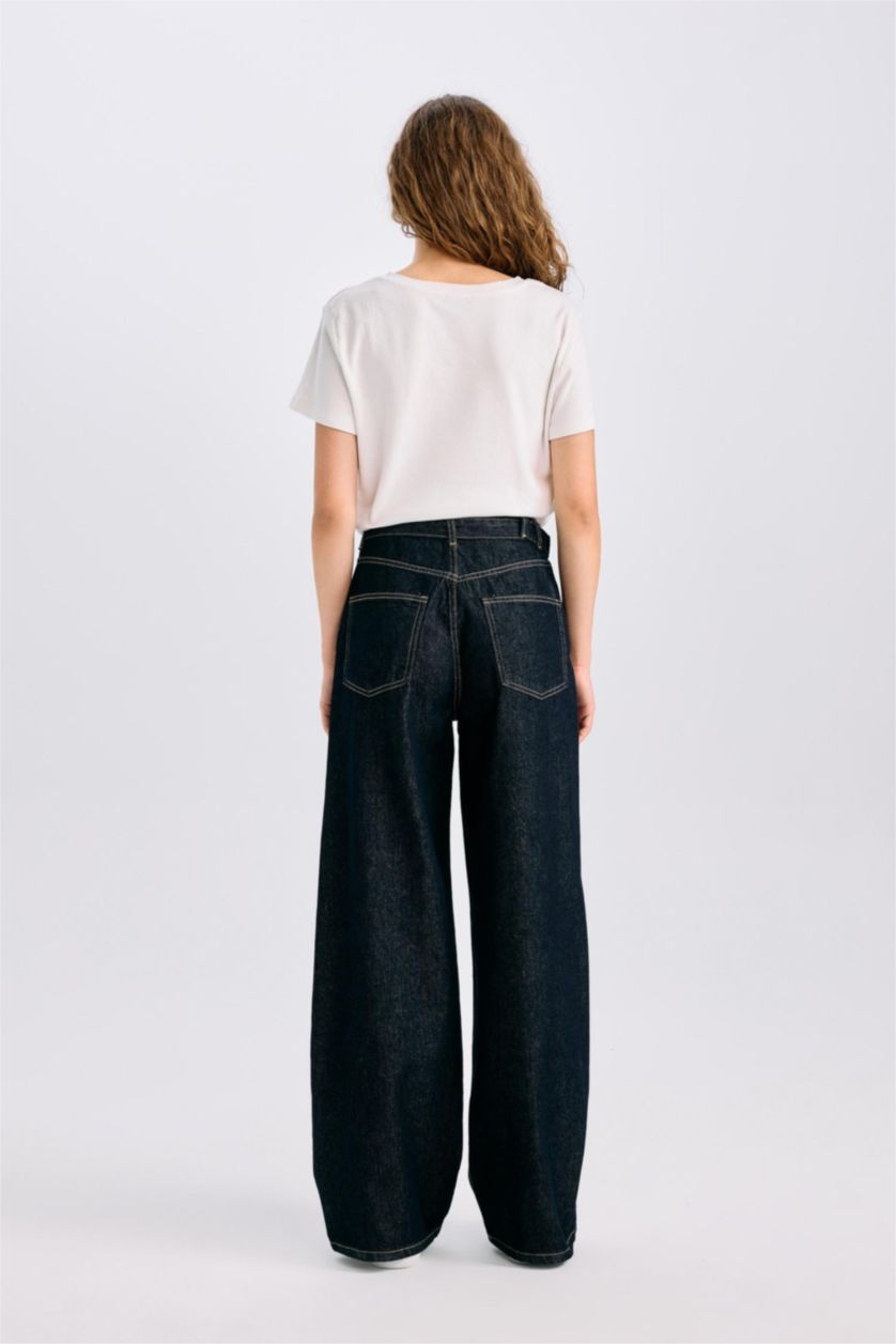 Kadın Koyu Mavi Wide Leg Fit Geniş Kalıp Yüksek Bel Geniş Paça Uzun Jean Pantolon