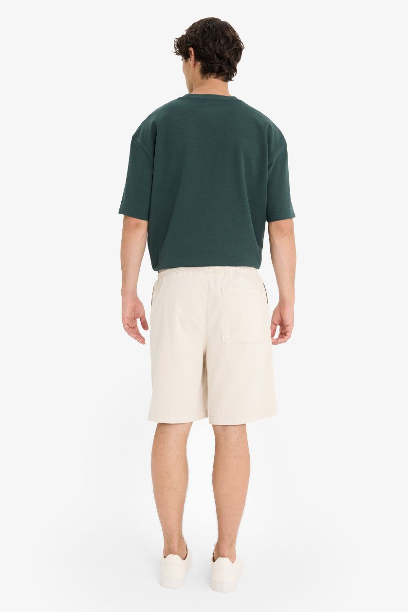 Erkek Açık Gri Baggy Fit Beli Bağcıklı Bermuda Şort