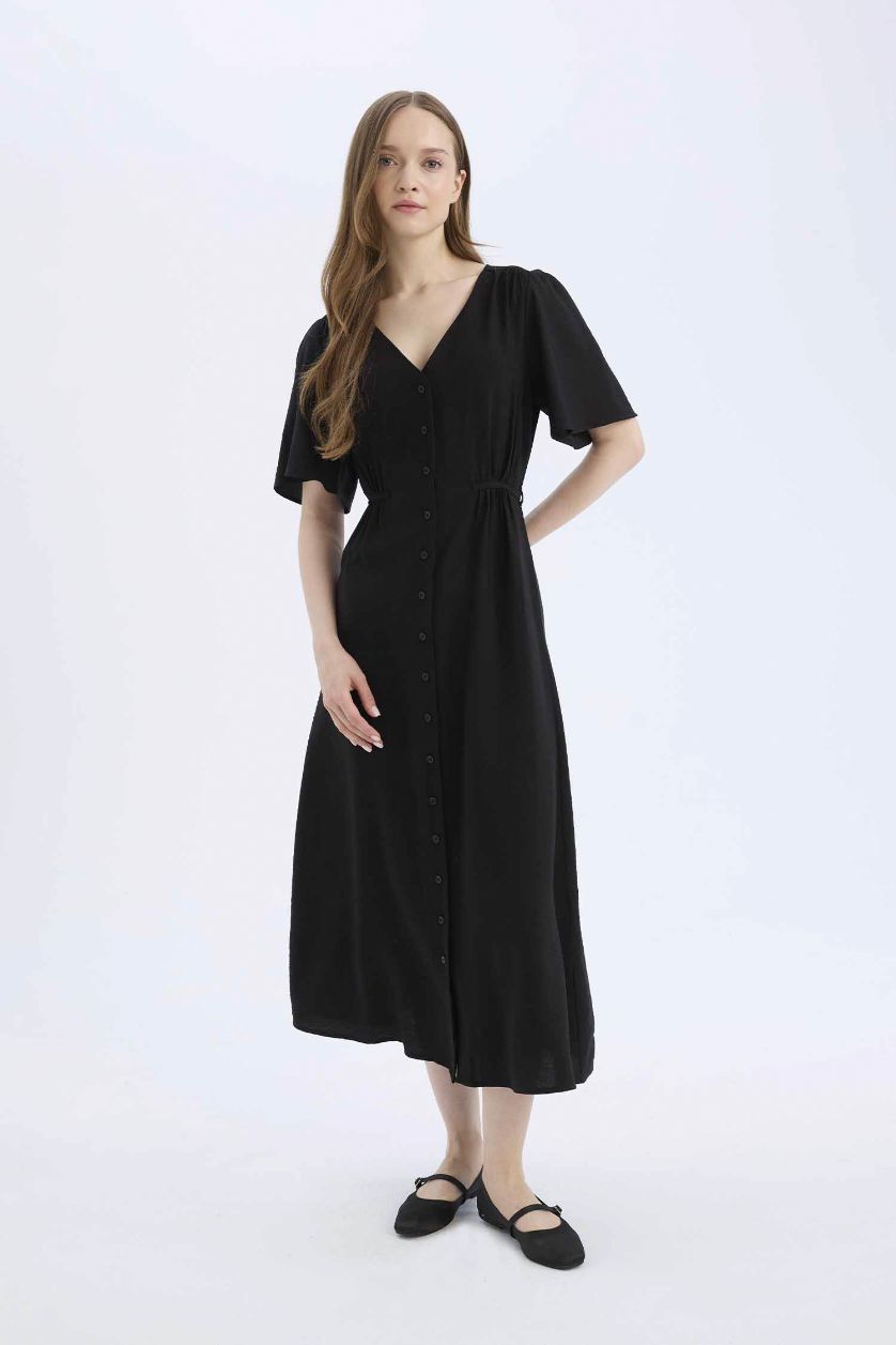 FEMME Noir Robe coupe A à col V et manches courtes