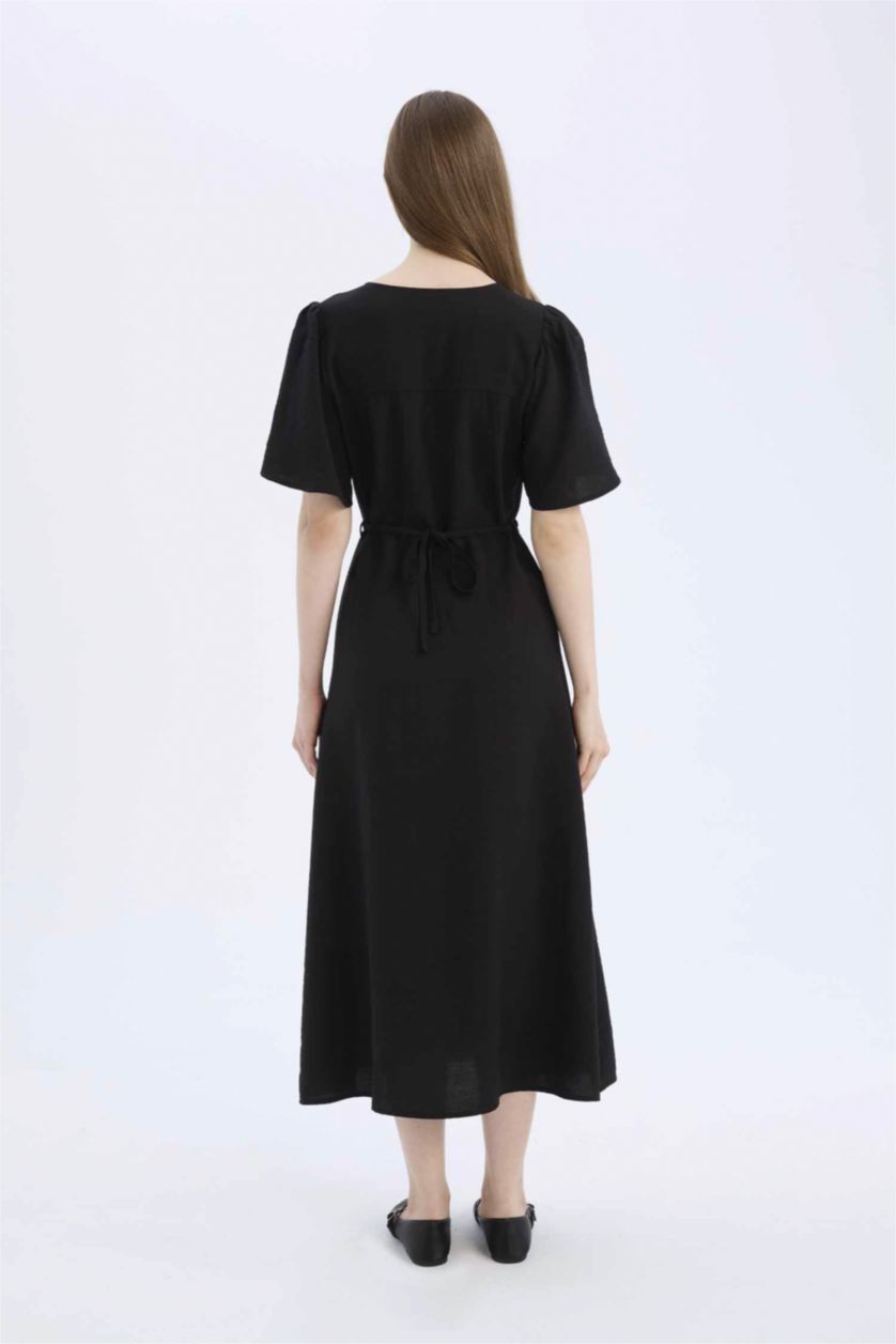 FEMME Noir Robe coupe A à col V et manches courtes