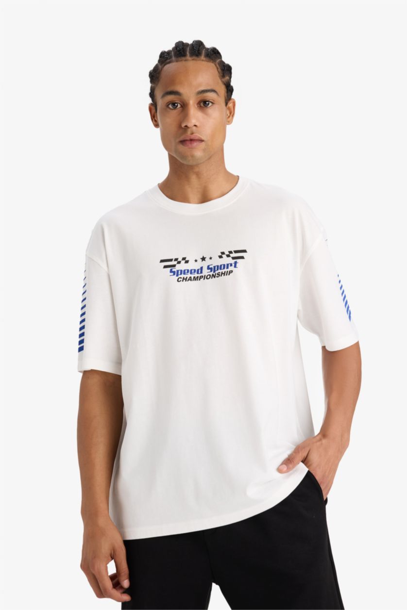 رجال بيج فاتح Oversize Fit Short Sleeve T-Shirt