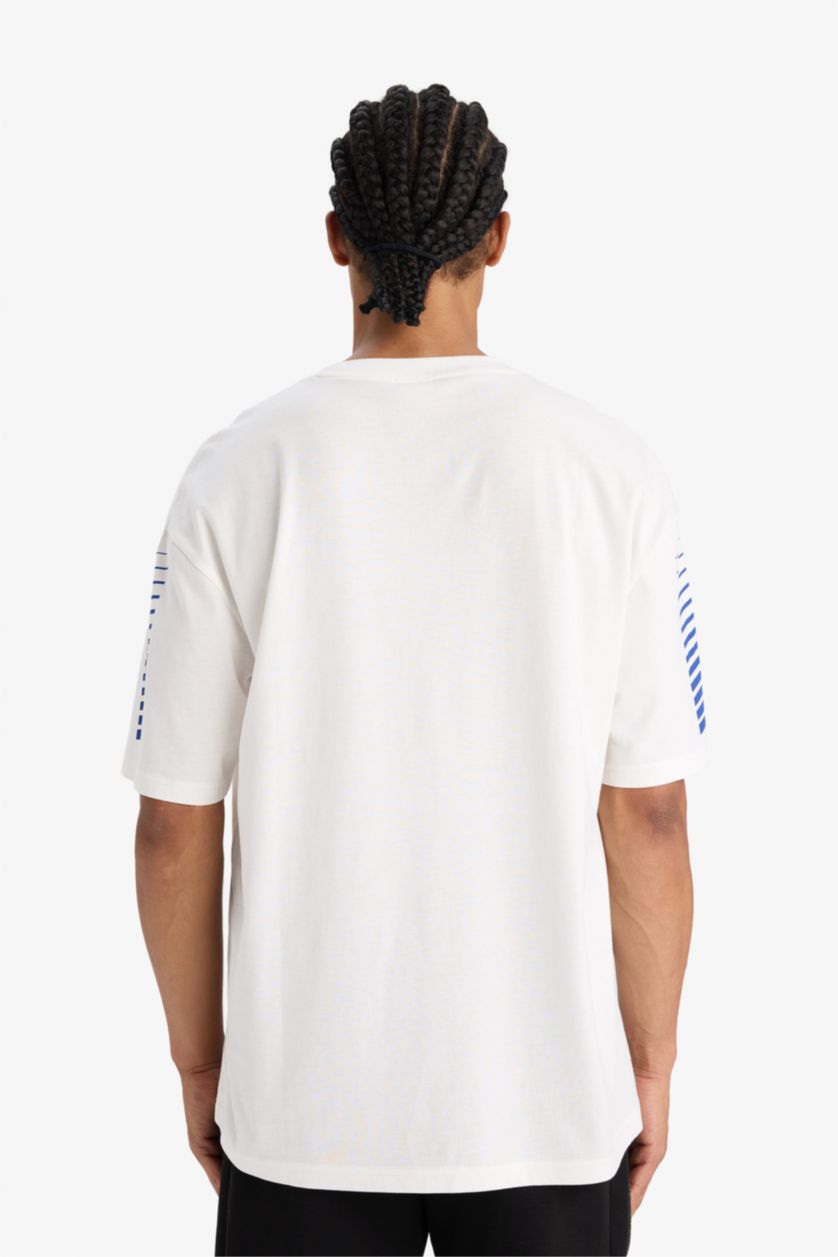رجال بيج فاتح Oversize Fit Short Sleeve T-Shirt