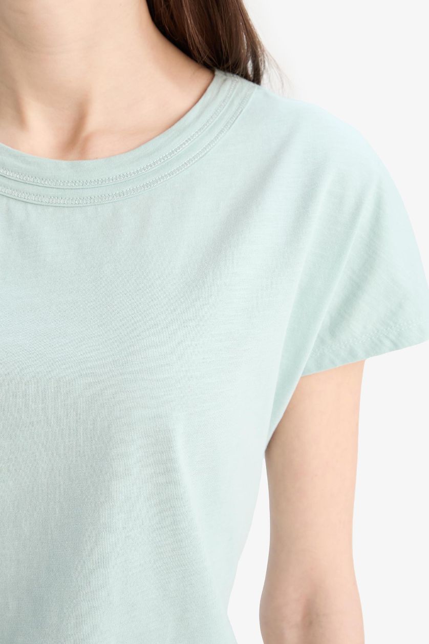 نساء أكوا Traditional Crew Neck Flamy Cotton T-Shirt