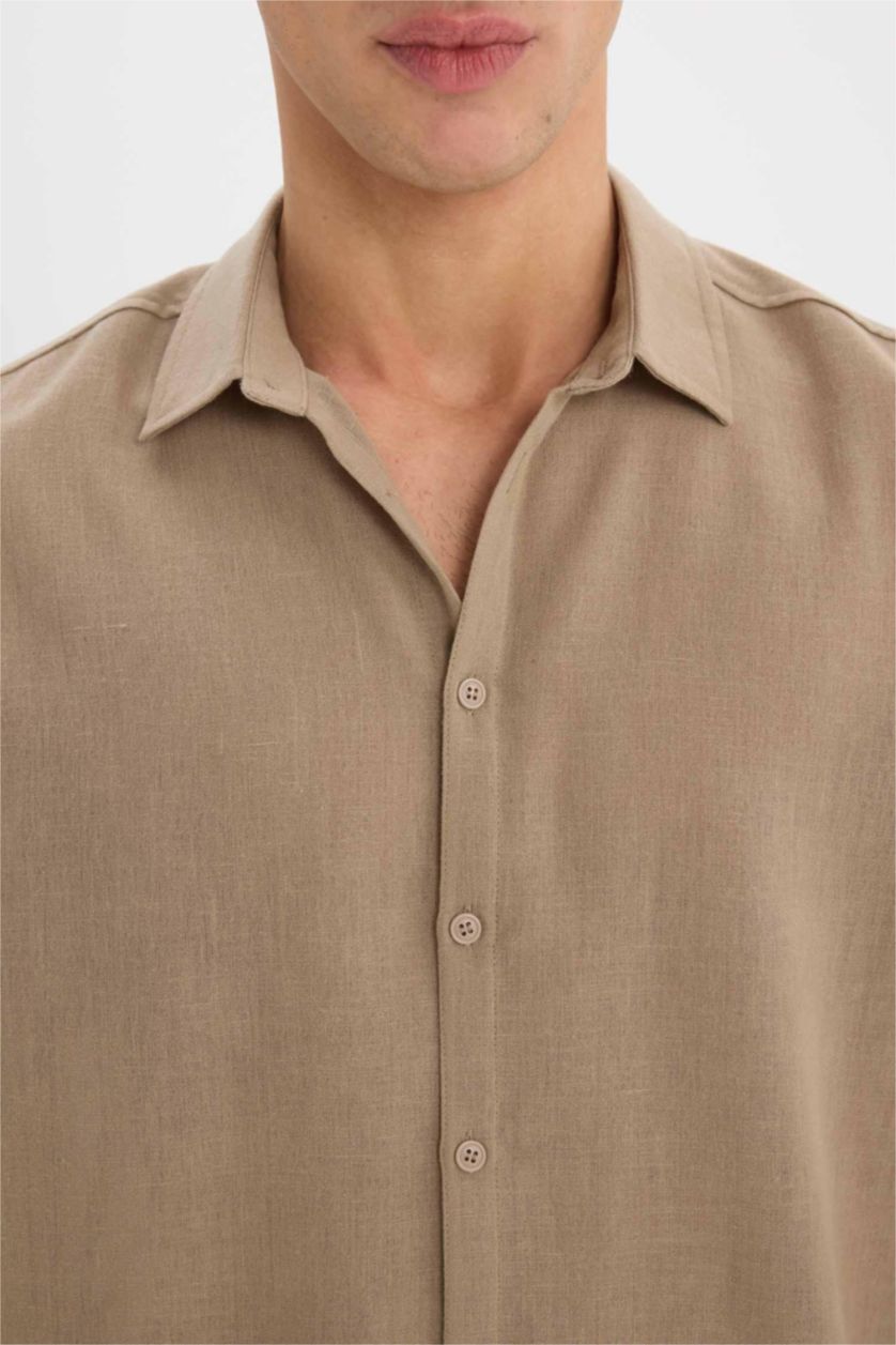 Man Light Khaki Modern Fit Polo Collar Long Sleeve Shirt