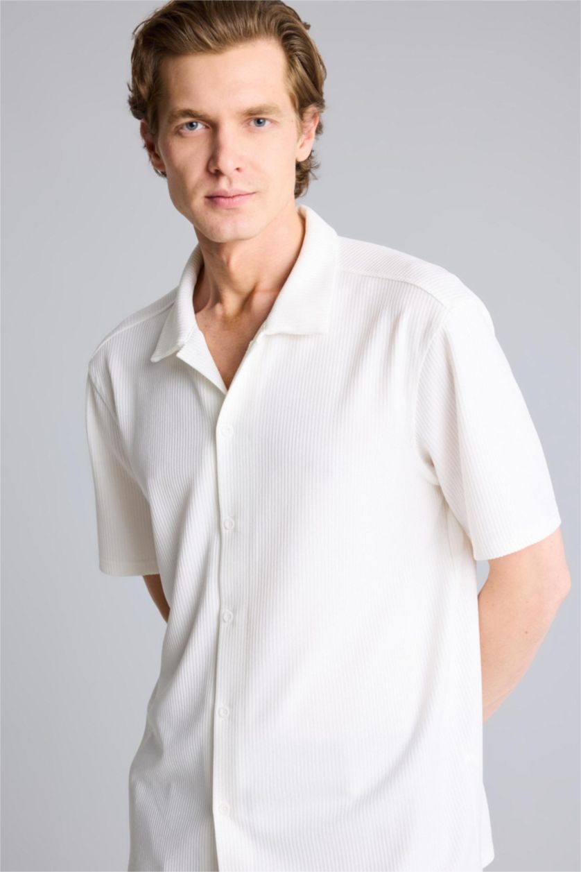 Erkek Ekru Regular Fit Polo Yaka Yazlık Kısa Kollu Gömlek