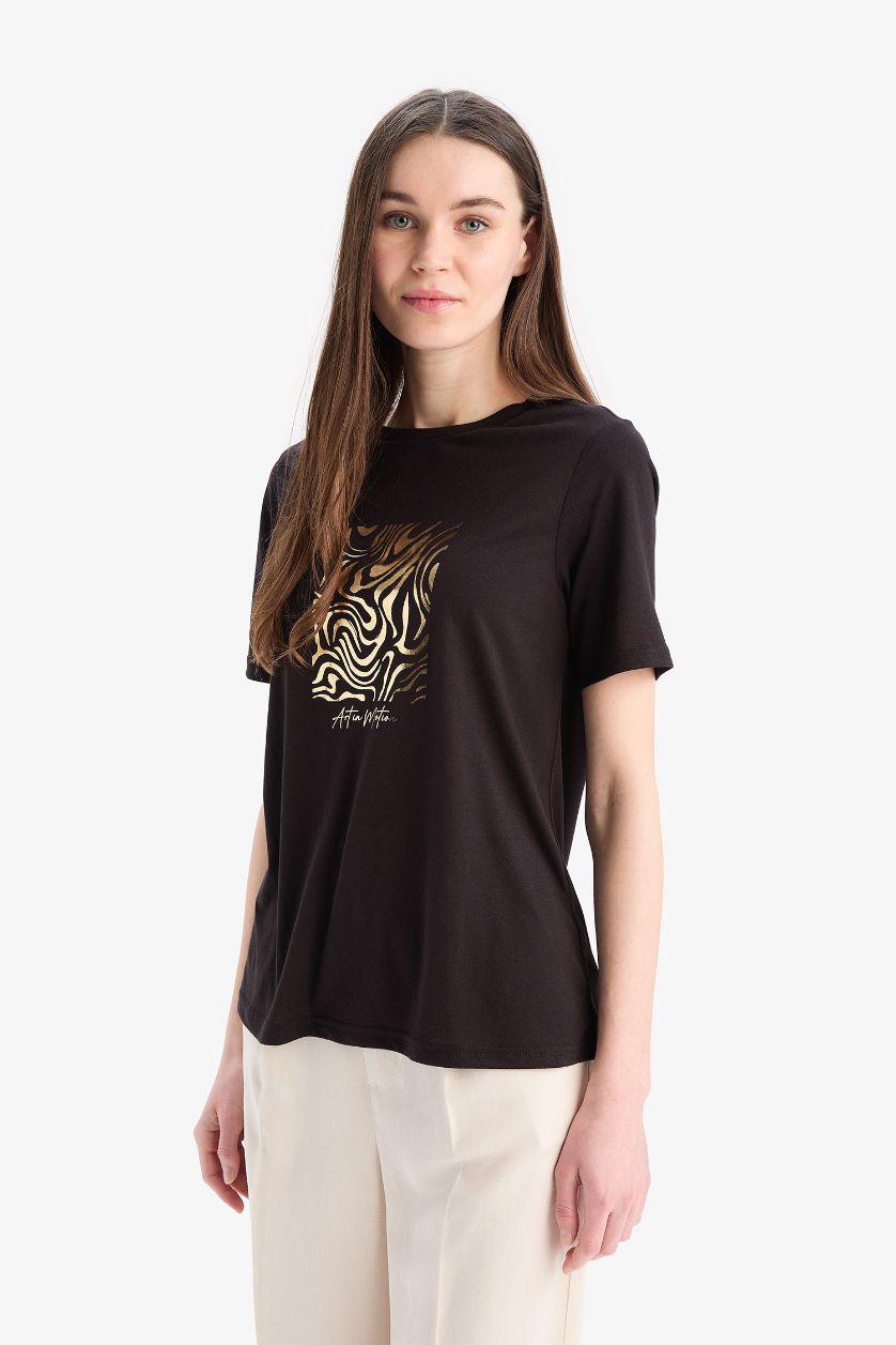 WOMAN Black Regular Fit Crew Neck Short Sleeve T-Shirt