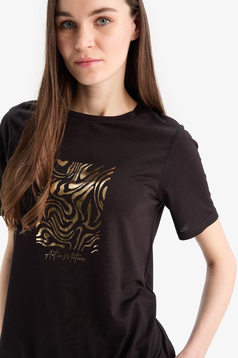 WOMAN Black Regular Fit Crew Neck Short Sleeve T-Shirt