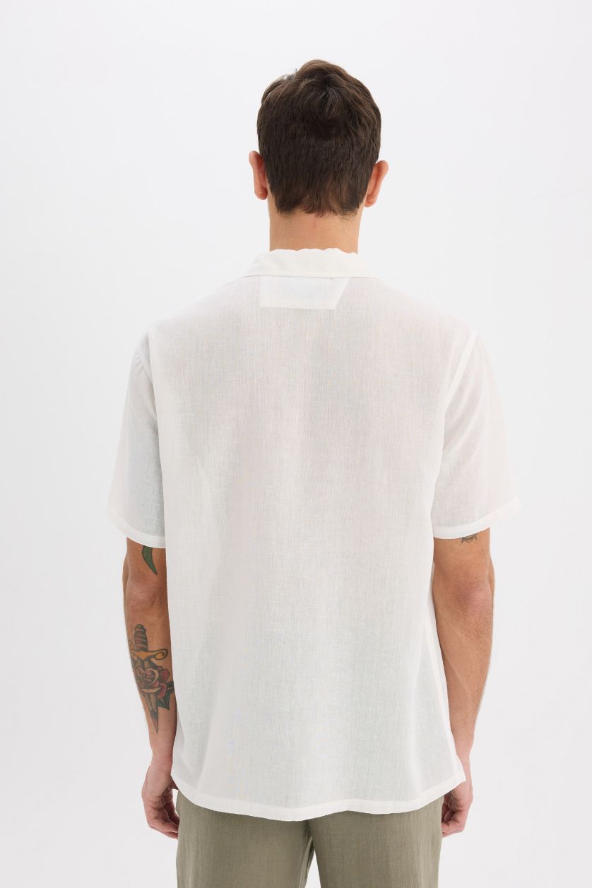 Erkek Kırık Beyaz Relax Fit Polo Yaka Keten Görünümlü Yazlık Kısa Kollu Beyaz Gömlek