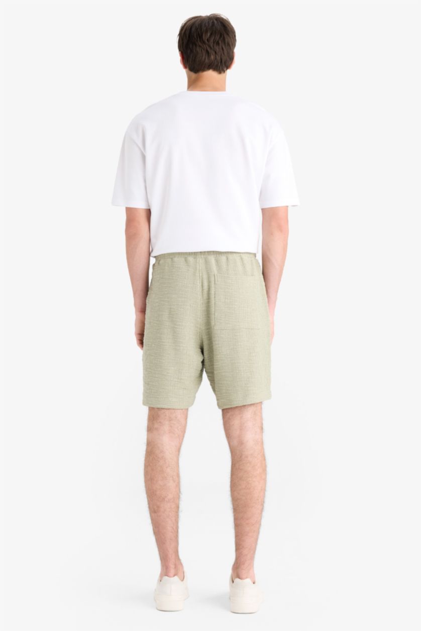 Man Light Khaki Relax Fit Tied Waist Bermuda Shorts