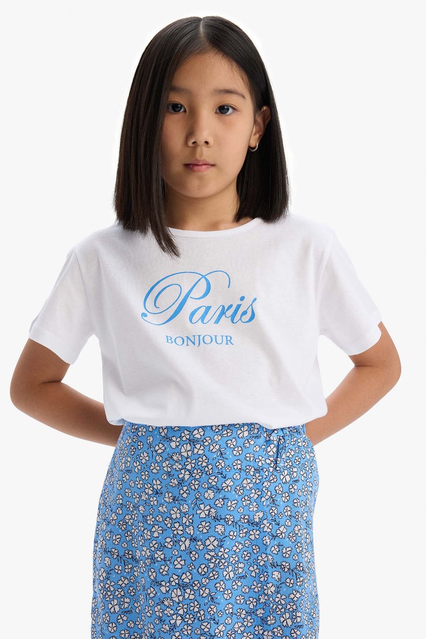 GIRLS & TEENS White Girl T-Shirt and Floral Skort 2 Piece Set