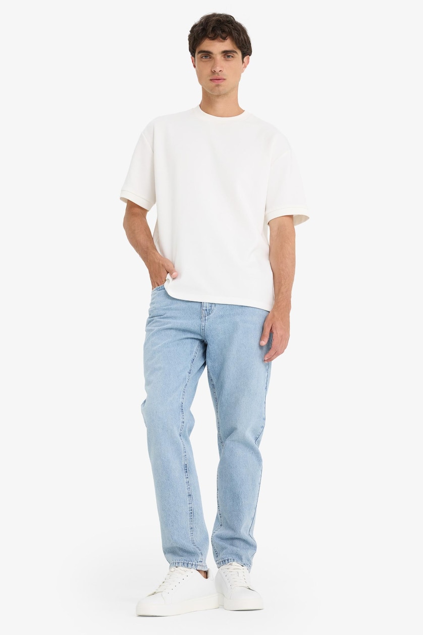 MAN Light Blue 90's Slim Fit Skinny Leg Washed Jeans