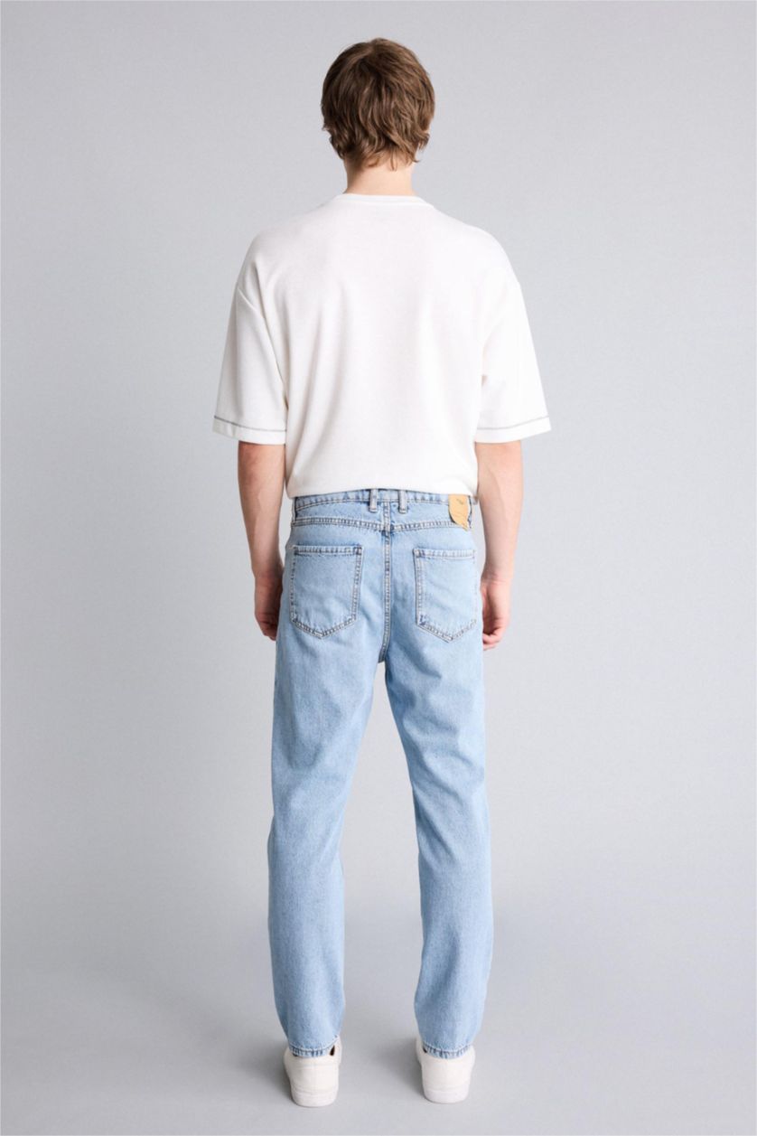 Man Light Blue 90's Slim Fit Washed Jeans