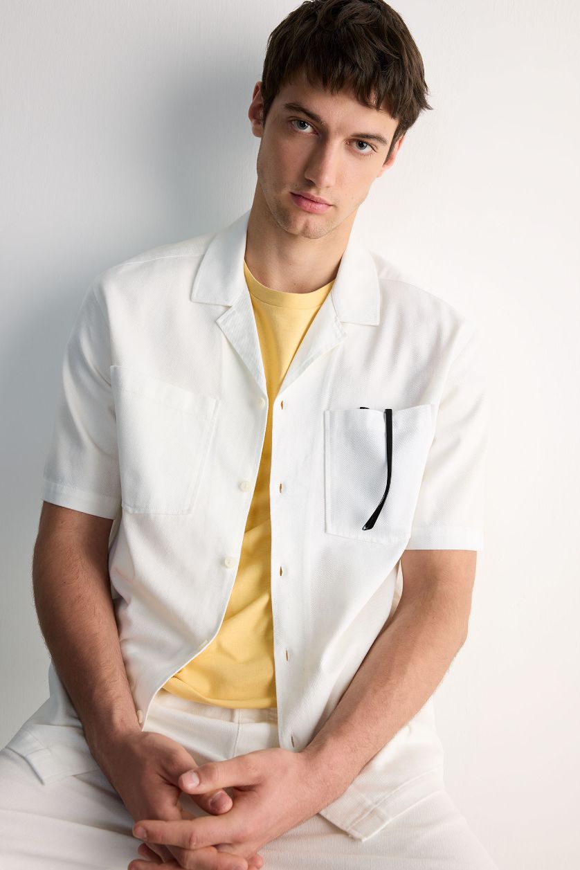 Erkek Beyaz %100 Pamuk Relax Fit Pamuklu Kısa Kollu Gömlek