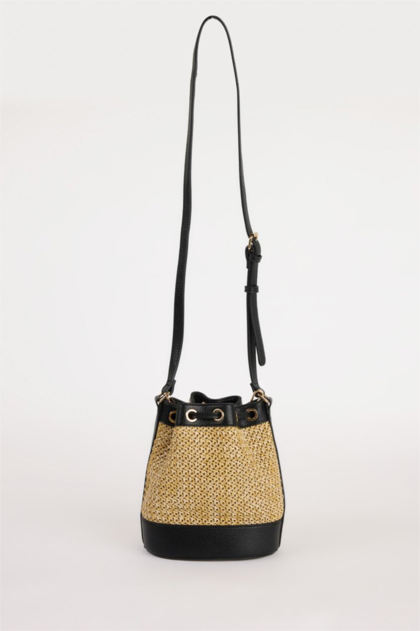 Woman Light Sand Woman Straw Shoulder Bag