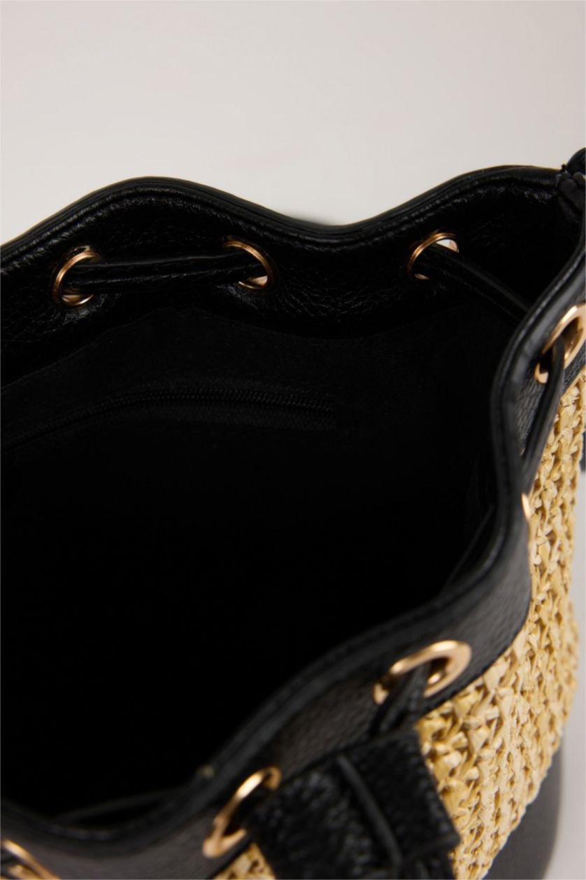 Woman Light Sand Woman Straw Shoulder Bag