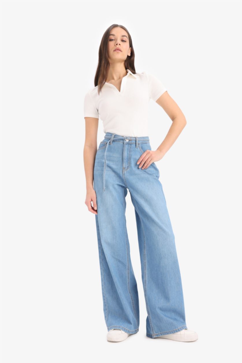 حريمي نيلي فاتح بنطلون جينز طري وايد ليج