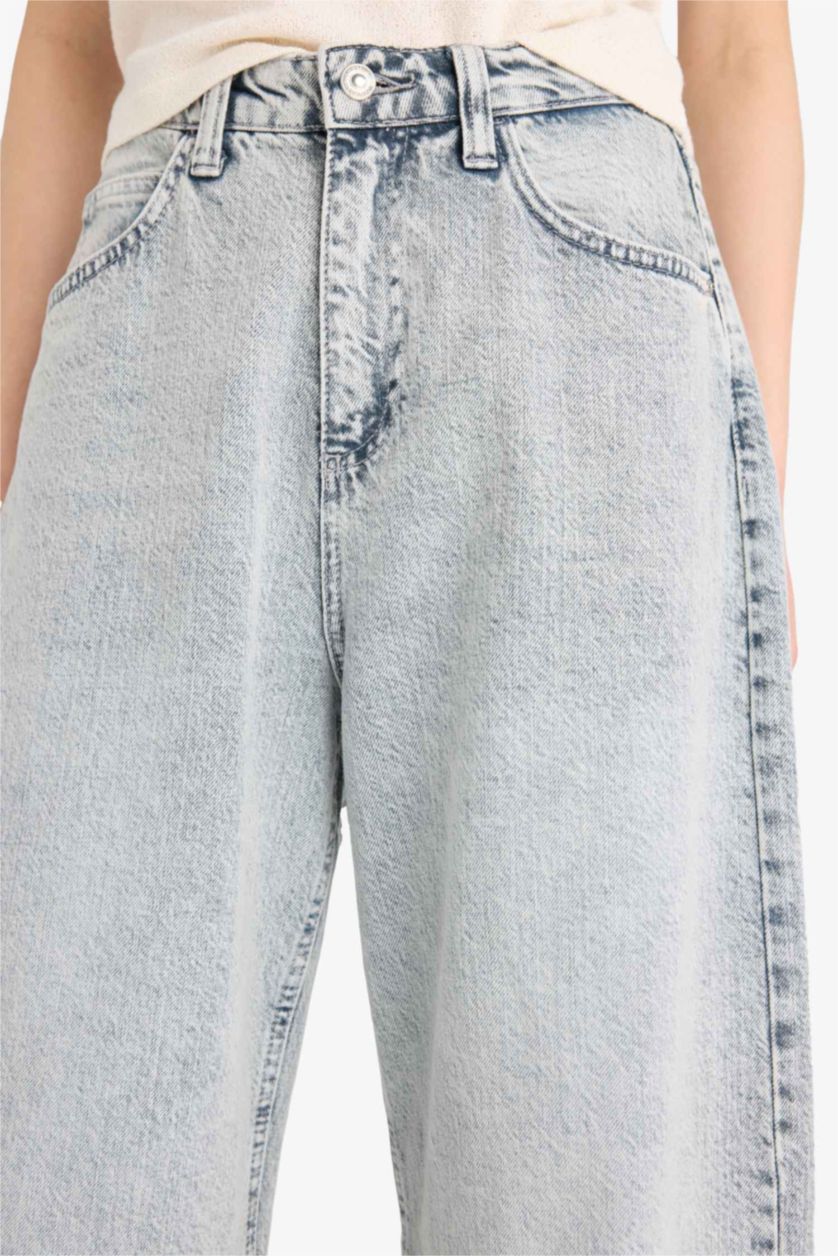 Kadın Gri Baggy Fıt Yüksek Bel Düz Paça Uzun Jean Görünümlü Pantolon