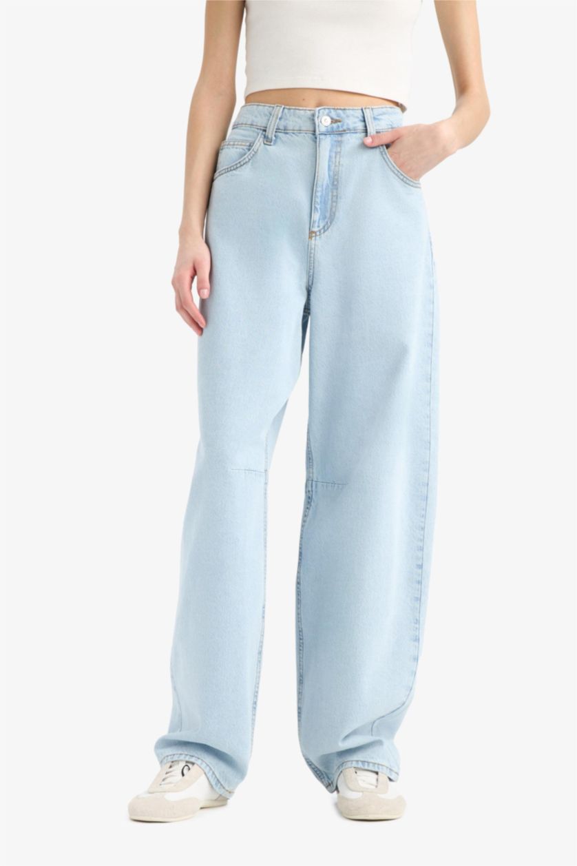 Woman Light Blue Baggy Fit High Waist Straight Leg Jeans