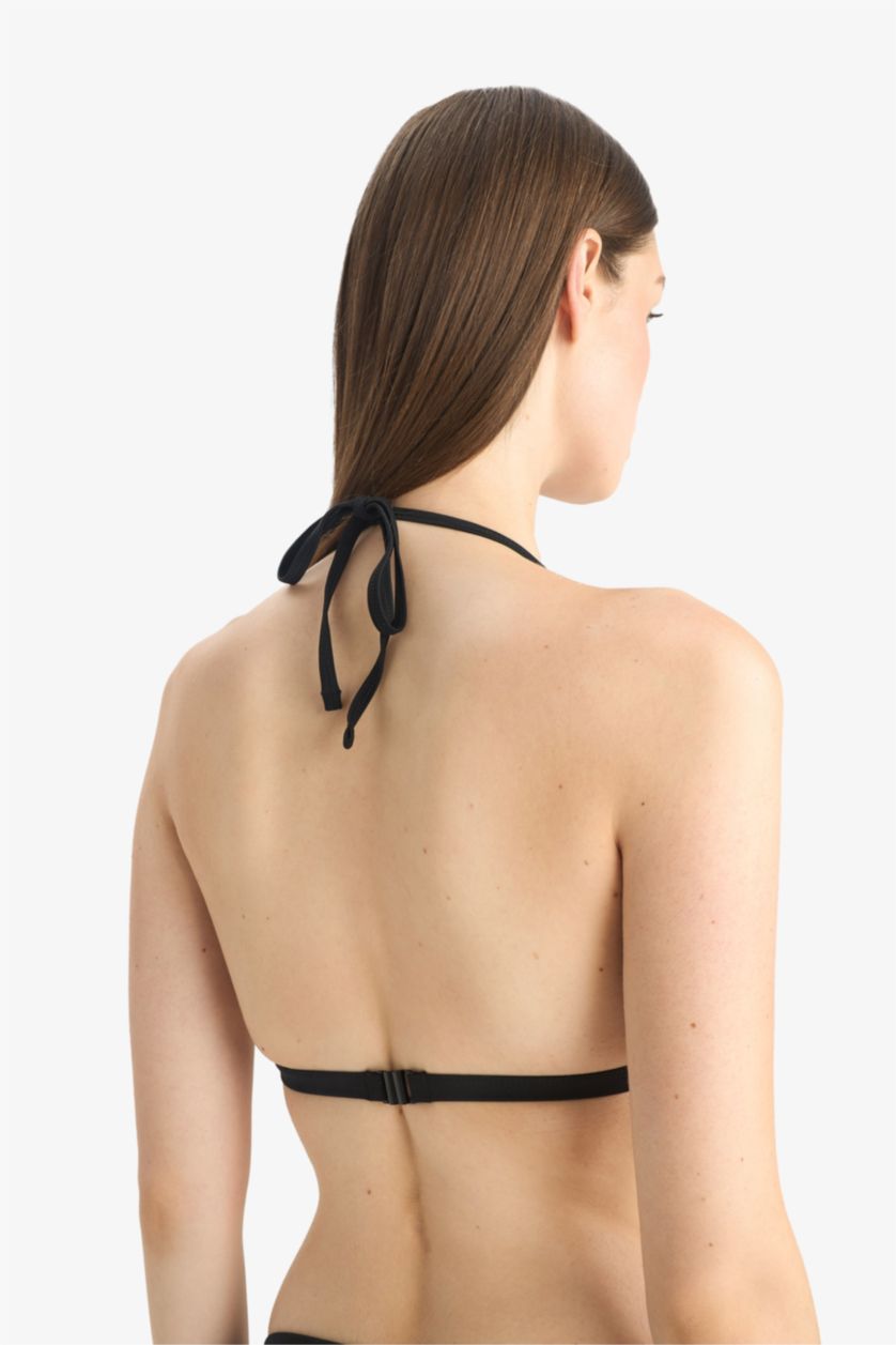 Kadın Siyah Regular Fit Üçgen Bikini Üstü