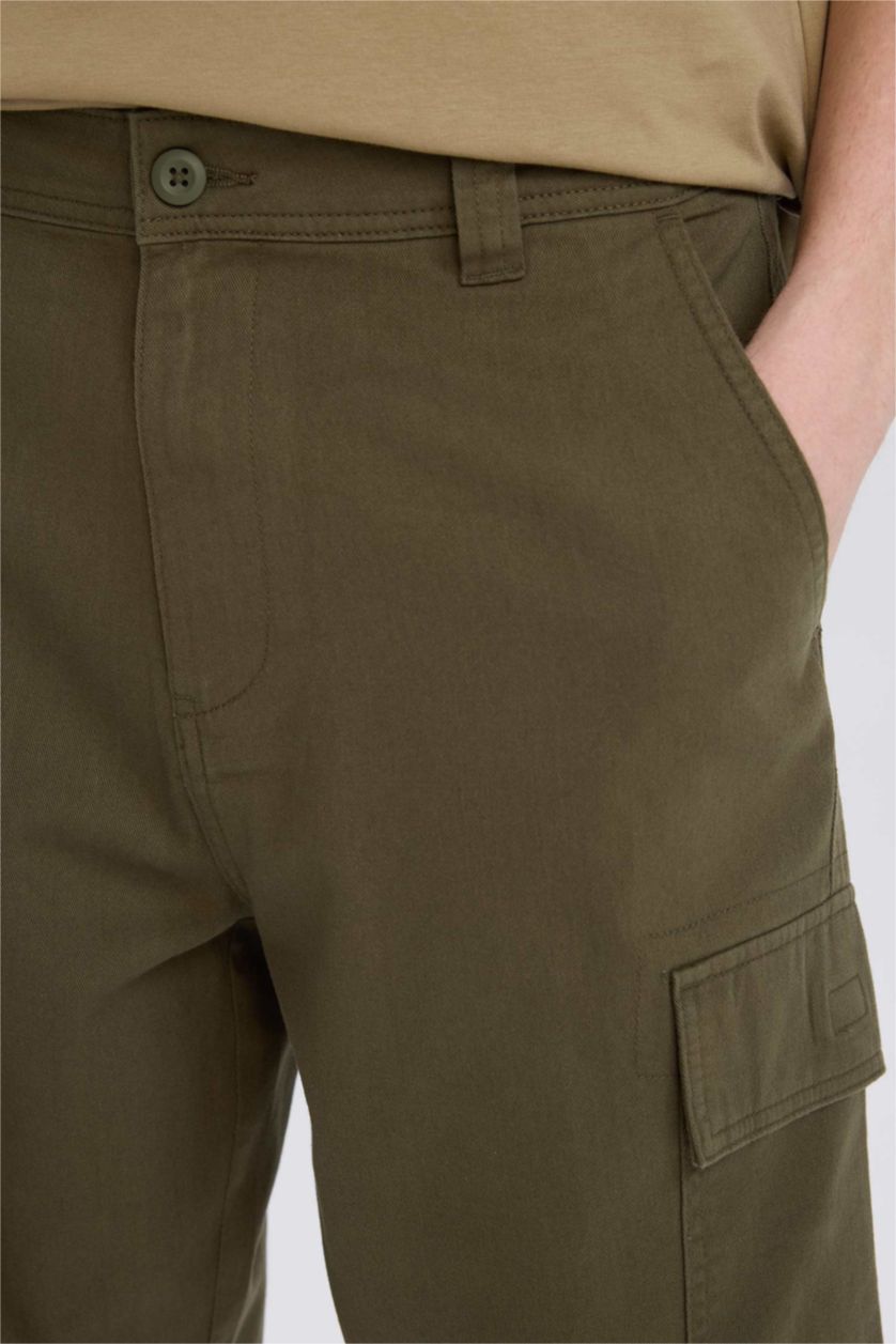 رجال كاكي شورت برمودا من قطن قصة عادية بجيوب كارجو