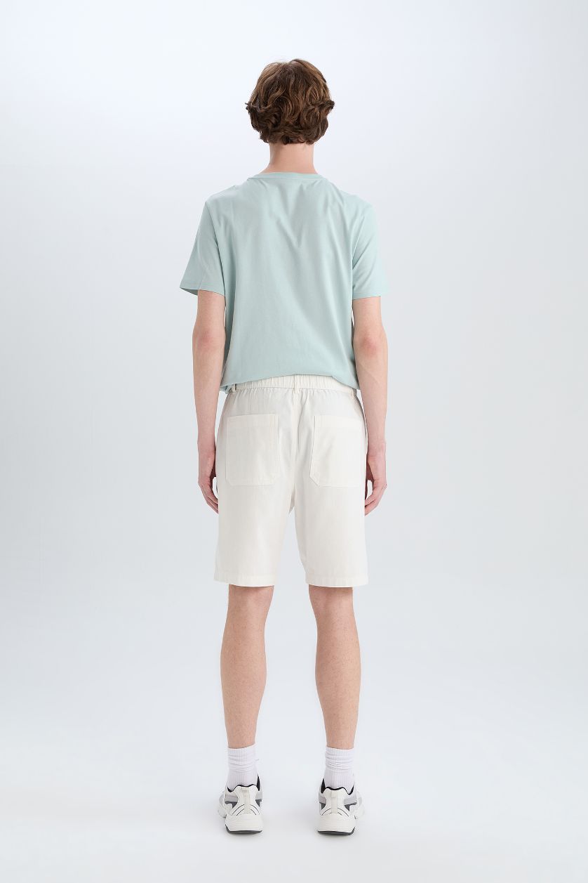 Мужчины Белый Регулярный Крой Хлопковые Шорты-Бермуды