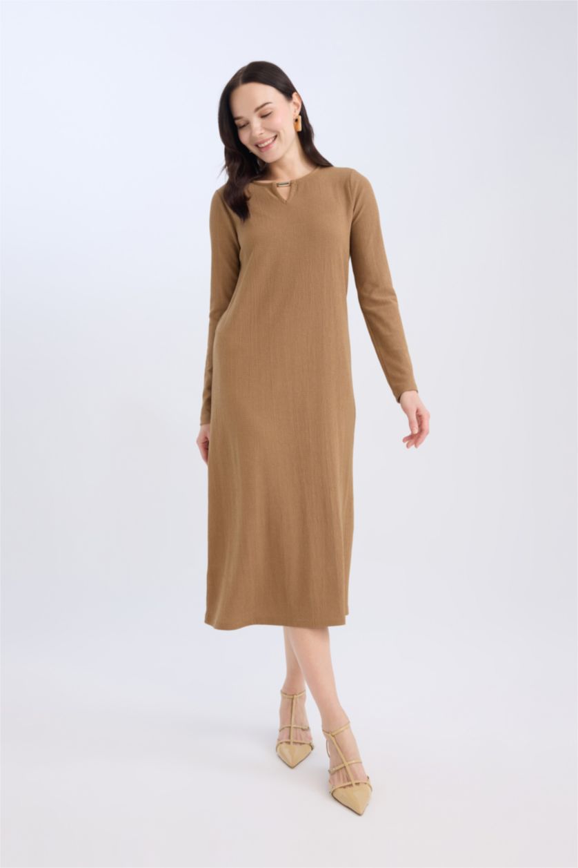 Kadın Açık Kahve Bisiklet Yaka Basic Düz Bürümcük Uzun Kollu Maxi Elbise